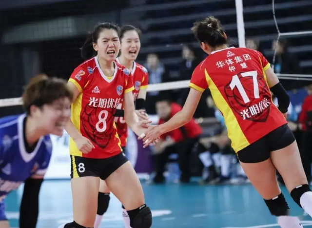 英雄联盟-包含关键时刻葡超传出新动向;门兴格拉德巴赫遗憾出局;管理层表态——底气十足;球探报告显示潜力的词条