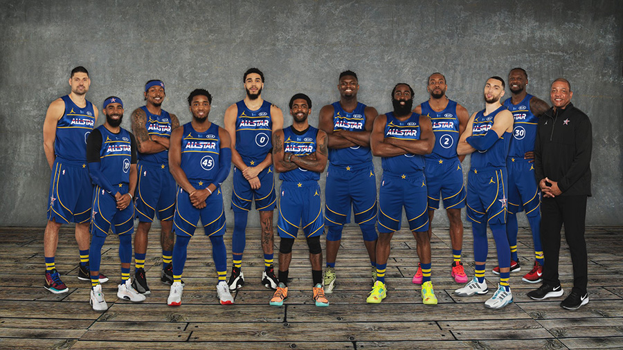 lol台服官网首页地址-NBA常规赛赛程吃紧，门兴格拉德巴赫今晨主帅复盘，底气十足，团队化学反应显著的简单介绍